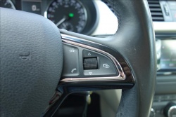 Škoda Octavia 1,6 TDi,ČR,1 MAJ.,SERV.KN.,DSG.