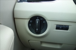 Škoda Octavia 1,6 TDi,ČR,1 MAJ.,SERV.KN.,DSG.