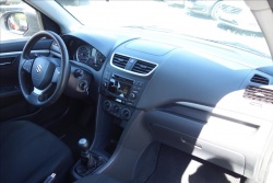 Suzuki Swift 1,2 i, ČR, 1 MAJ., 75TIS.KM.