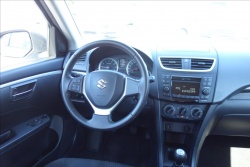 Suzuki Swift 1,2 i, ČR, 1 MAJ., 75TIS.KM.