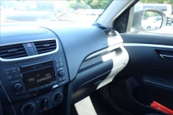 Suzuki Swift 1,2 i, ČR, 1 MAJ., 75TIS.KM.