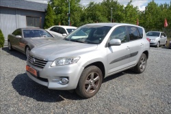 Toyota RAV4 2,2 D-4D,ČR,1 MAJ.,65TIS.KM.