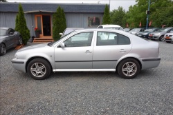 Škoda Octavia 1,6 i 75KW, ČR, TOUR, KLIMA.