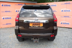 Toyota Land Cruiser 2,8 D-4D, ČR, 1 MAJ., SERV.KN.