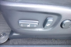 Toyota Land Cruiser 2,8 D-4D, ČR, 1 MAJ., SERV.KN.
