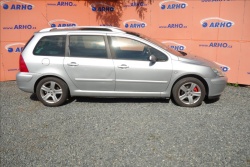 Peugeot 307 1,6 i, ČR, 2 MAJ., SERVIS.KN.