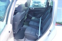 Peugeot 307 1,6 i, ČR, 2 MAJ., SERVIS.KN.