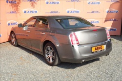 Lancia Thema 3,0 CRD V6 140KW, PLATINUM.