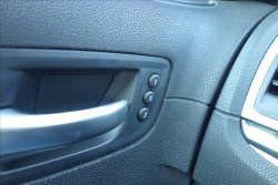 Lancia Thema 3,0 CRD V6 140KW, PLATINUM.