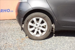 Toyota Yaris 1,3 VVT-i,ČR,1 MAJ.,81TIS.KM.