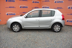 Dacia Sandero 1,2 i 55KW, KLIMATIZACE.