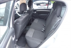 Dacia Sandero 1,2 i 55KW, KLIMATIZACE.