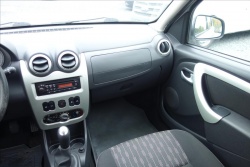 Dacia Sandero 1,2 i 55KW, KLIMATIZACE.