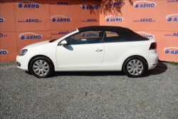 Volkswagen Golf 1,2 TSi 77KW, SERVISNÍ KNIHA.