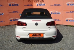 Volkswagen Golf 1,2 TSi 77KW, SERVISNÍ KNIHA.