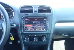 Volkswagen Golf 1,2 TSi 77KW, SERVISNÍ KNIHA.