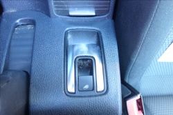 Volkswagen Golf 1,2 TSi 77KW, SERVISNÍ KNIHA.