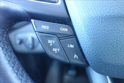 Ford Kuga 1,5 EB, ČR, 1 MAJ., SERVIS.KN.