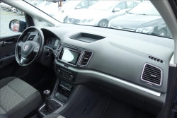 Volkswagen Sharan 2,0 TDi 100KW,PANORAMA,7 MÍST.