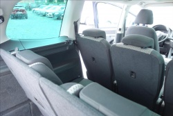 Volkswagen Sharan 2,0 TDi 100KW,PANORAMA,7 MÍST.