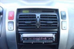 Hyundai Tucson 2,0 CRDi, ČR, 2 MAJ., 4WD.