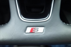 Audi A6 Avant 3,0 TDi 160KW,S-LINE,QUATTRO.