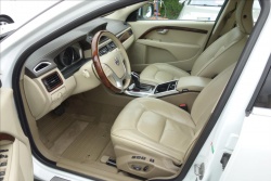 Volvo XC70 2,4 D5,ČR,1 MAJ.,CROSS COUNTRY.