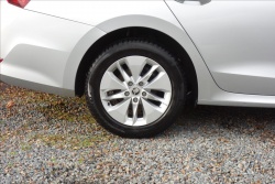 Škoda Octavia 2,0 TDi, AMBITION, SERVIS.KN.