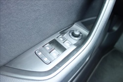 Škoda Superb 2,0 TDi, EXECUTIVE, SERV.KN.