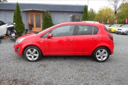 Opel Corsa 1,2 i, ČR, 1 MAJ., SERVIS.KN.