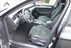 Volkswagen Passat 2,0 TDi 110KW,ČR,SERV.KN.,DSG.