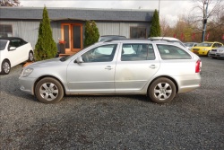 Škoda Octavia 1,6 TDi,ČR,SERV.KN.,AMBITION.
