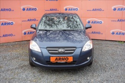 Kia Ceed 1,4 i 80KW,ČR,2 MAJ.,AUT. AC.
