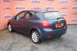 Kia Ceed 1,4 i 80KW,ČR,2 MAJ.,AUT. AC.