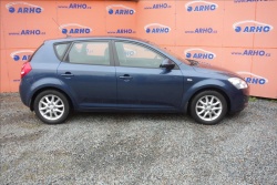 Kia Ceed 1,4 i 80KW,ČR,2 MAJ.,AUT. AC.