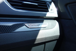 Škoda Superb 2,0 TDi,SERV.KN.,SPORTLINE,DSG.