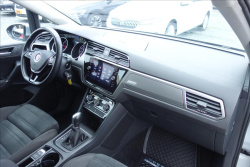 Volkswagen Touran 2,0 TDi 110KW,ČR,SERV.KN.,DSG.