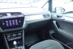 Volkswagen Touran 2,0 TDi 110KW,ČR,SERV.KN.,DSG.