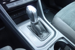 Volkswagen Touran 2,0 TDi 110KW,ČR,SERV.KN.,DSG.