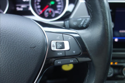 Volkswagen Touran 2,0 TDi 110KW,ČR,SERV.KN.,DSG.