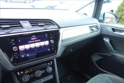 Volkswagen Touran 2,0 TDi 110KW,ČR,SERV.KN.,DSG.