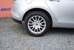 Fiat Bravo 1,6 JTD,ČR,SERVIS.KN.,EMOTION.