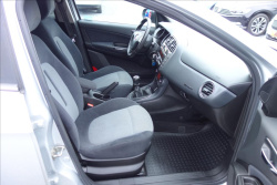 Fiat Bravo 1,6 JTD,ČR,SERVIS.KN.,EMOTION.