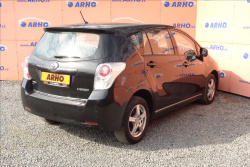 Toyota Verso 1,6 i 97KW, ČR, KLIMATIZACE.