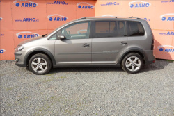 Volkswagen Touran 2,0 TDi,SERV.KN.,CROSS,7 MÍST.