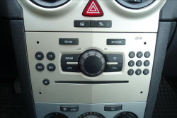 Opel Corsa 1,2 i, ČR, SERVIS.KN., KLIMA.