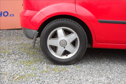 Ford Fiesta 1,3 i 51KW, ČR, BASE.