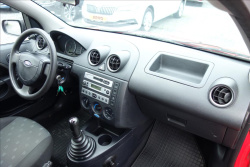 Ford Fiesta 1,3 i 51KW, ČR, BASE.