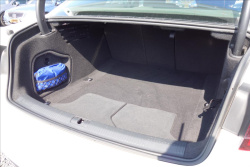 Audi A4 2,0 TDi, ČR, 1 MAJ., SERV. KN.