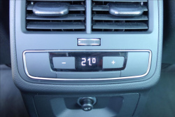 Audi A4 2,0 TDi, ČR, 1 MAJ., SERV. KN.